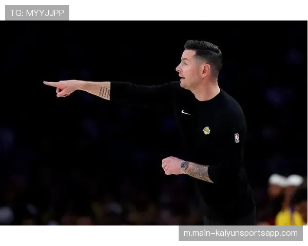 拉拉维亚末节3中0仍被信任 雷迪克临场调整迟缓再成焦点